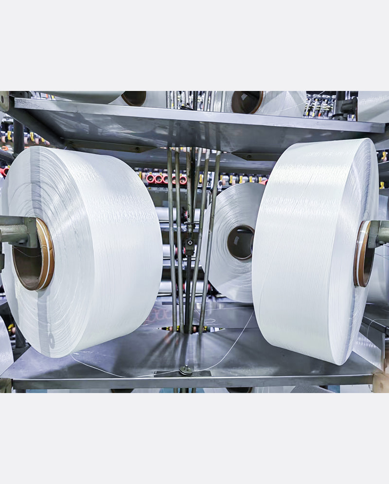 Apa saja penerapan luas benang tarik penuh dalam bidang fesyen dan industri?